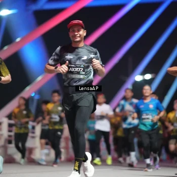 Runner Photo 6185756