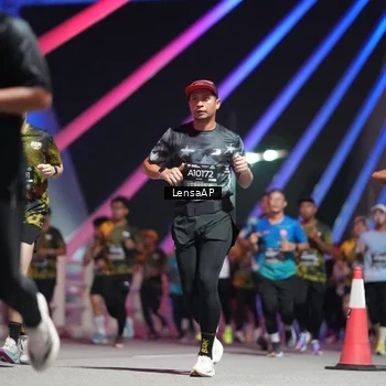 Runner Photo 6185784