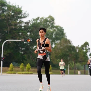 Runner Photo 6185797