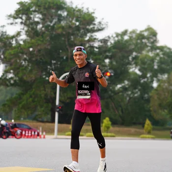 Runner Photo 6185820