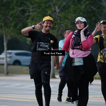 Runner Photo 6185851