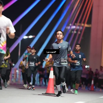 Runner Photo 6185863