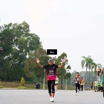 Runner Photo 6185881