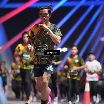 Runner Photo 6185890