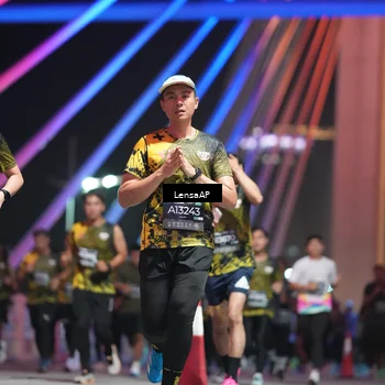 Runner Photo 6185911