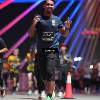 Runner Photo 6185913