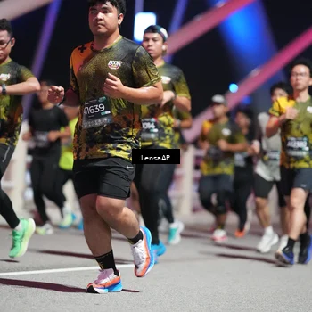 Runner Photo 6185951