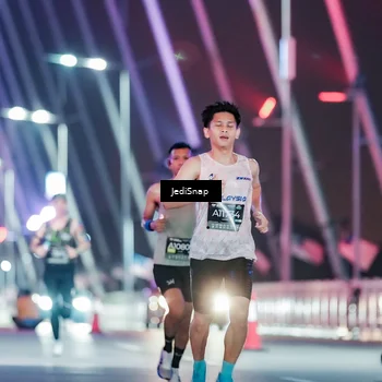 Runner Photo 6186007