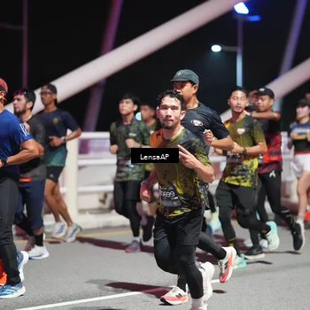 Runner Photo 6186086