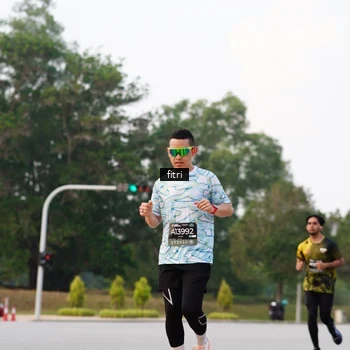 Runner Photo 6186091