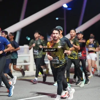Runner Photo 6186102