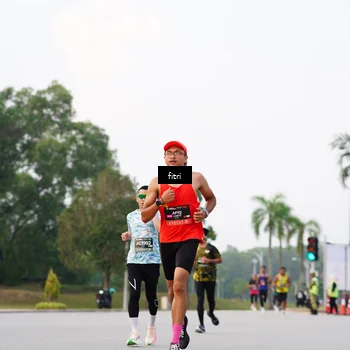 Runner Photo 6186136