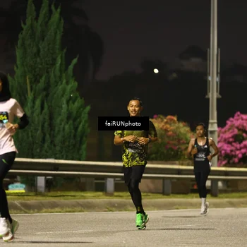 Runner Photo 6186158