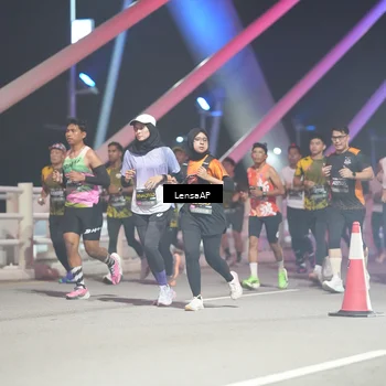 Runner Photo 6186163