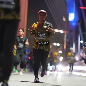 Runner Photo 6186211