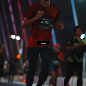 Runner Photo 6186260