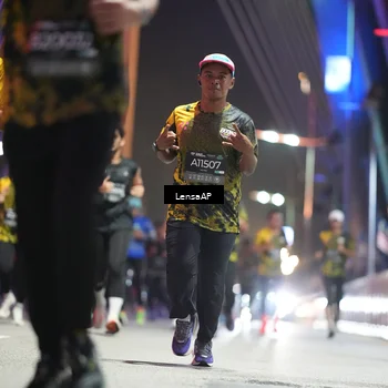 Runner Photo 6186262