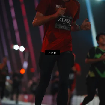 Runner Photo 6186349