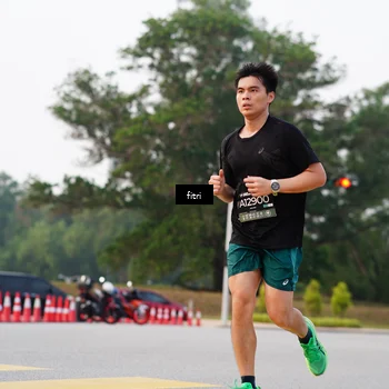 Runner Photo 6186351