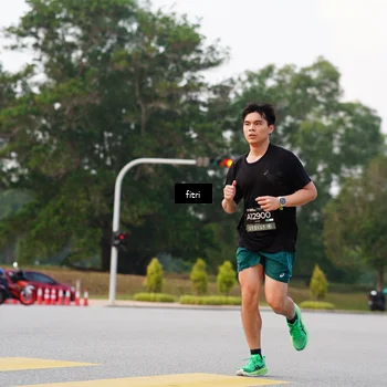 Runner Photo 6186352