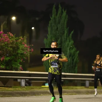Runner Photo 6186370