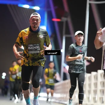 Runner Photo 6186377