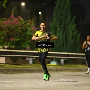 Runner Photo 6186438