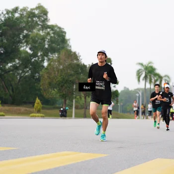 Runner Photo 6186439