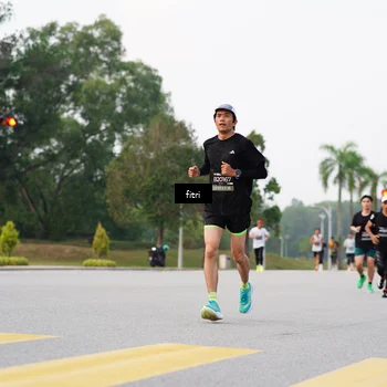 Runner Photo 6186454
