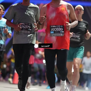 Runner Photo 6186515