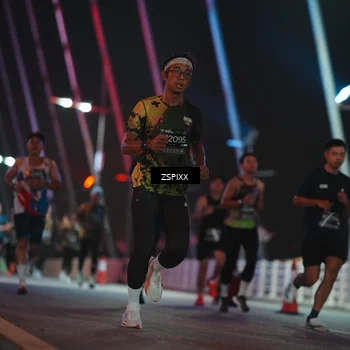 Runner Photo 6186577