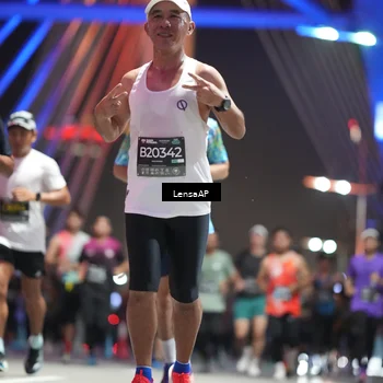 Runner Photo 6186617