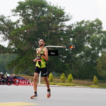 Runner Photo 6186669