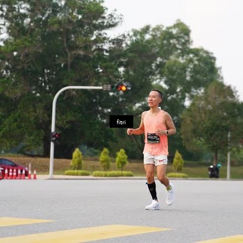 Runner Photo 6186695