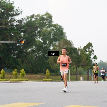 Runner Photo 6186711