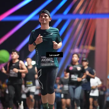 Runner Photo 6186715