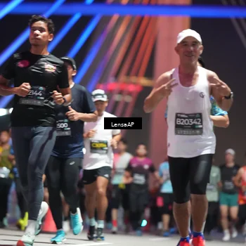 Runner Photo 6186716