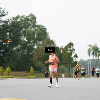 Runner Photo 6186723