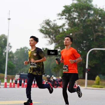 Runner Photo 6186780
