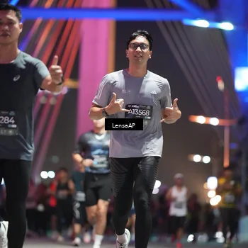 Runner Photo 6186795