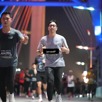 Runner Photo 6186796