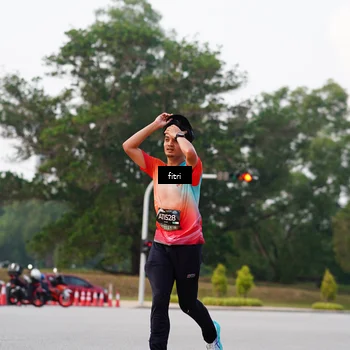 Runner Photo 6186834