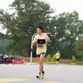 Runner Photo 6186870