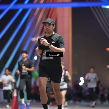 Runner Photo 6186980