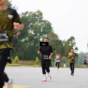 Runner Photo 6187010