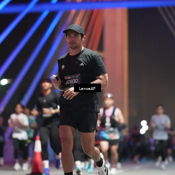 Runner Photo 6187013