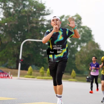Runner Photo 6187066
