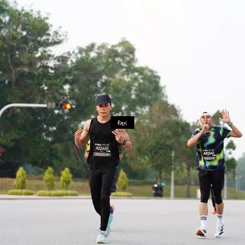 Runner Photo 6187122