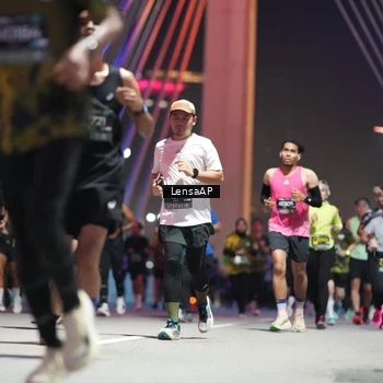 Runner Photo 6187171
