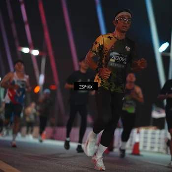 Runner Photo 6187214